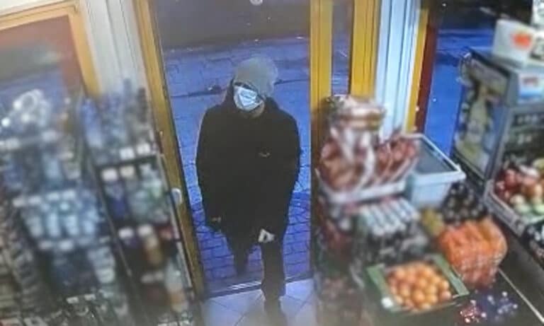 Niebezpiecznie w Olsztynie. Dwukrotne usiłowanie rozbojów z użyciem noża