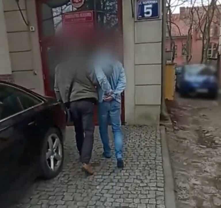 Karol P. i Paweł Ł. wyłudzili pod Olsztynem nieruchomość o wartości miliona złotych