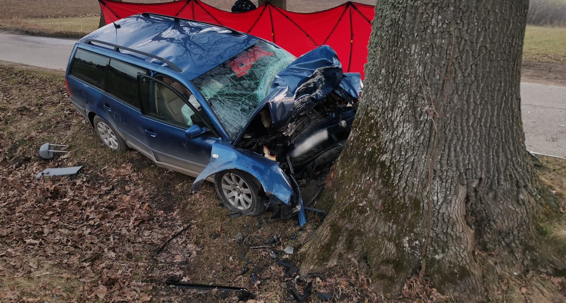 Nie żyje 31-letni kierowca. Dramatyczne wydarzenie pod Olsztynem wypadek Olsztyn, Wiadomości