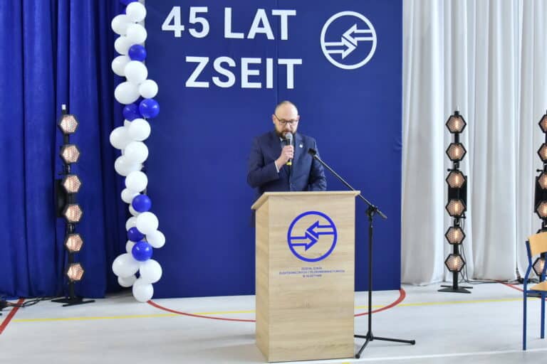 45 lat doskonałości — Elektronik świętuje jubileusz