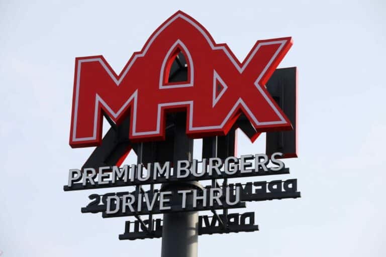 Wielkie otwarcie Max Burgers w Olsztynie!