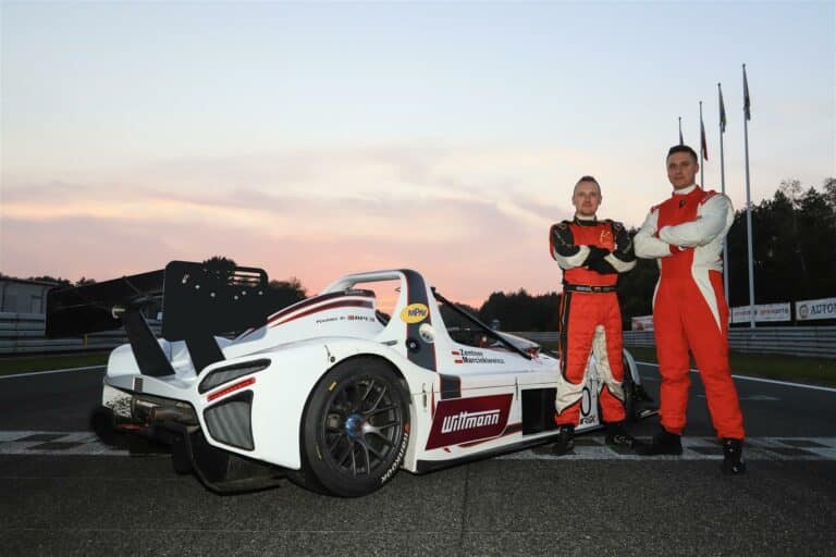 Olsztynianie ruszają na podbój Europy 260-konnym wozem