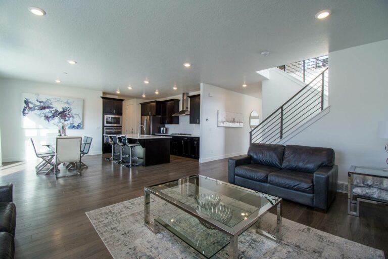 Poradnik dla kupujących: Jak wybrać i kupić wymarzony dom – kluczowe aspekty do rozważenia na każdym etapie procesu