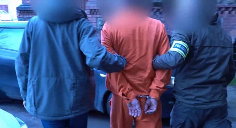 Atak nożownika w olsztyńskim zakładzie pracy. Pracownica ciężko ranna