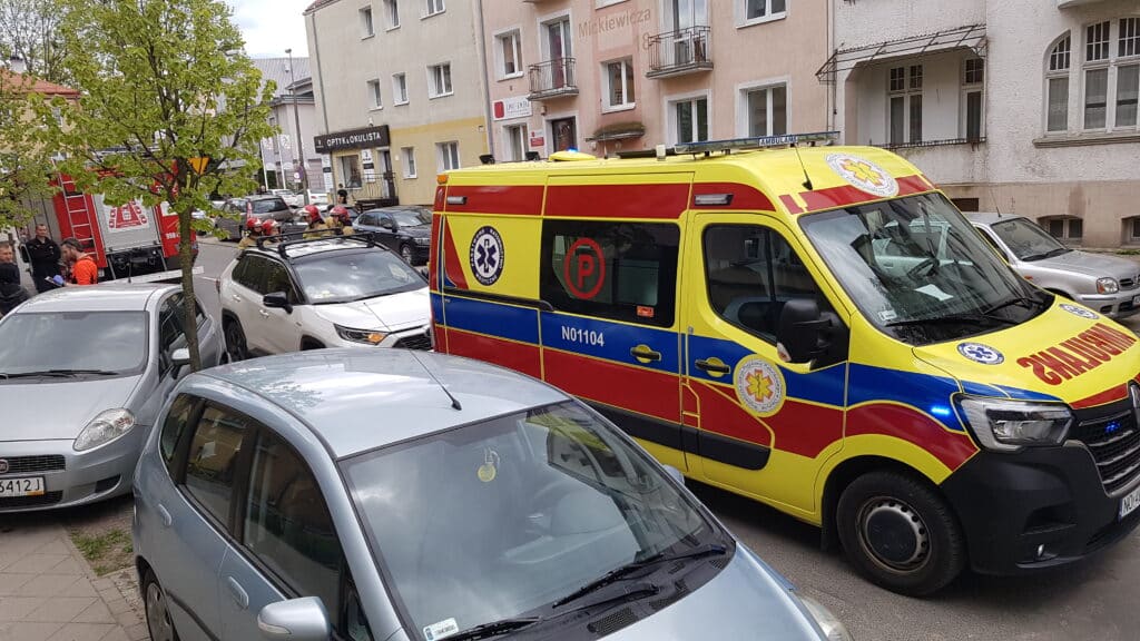 Kobieta potrącona przez własny samochód wypadek Olsztyn, Wiadomości, zShowcase