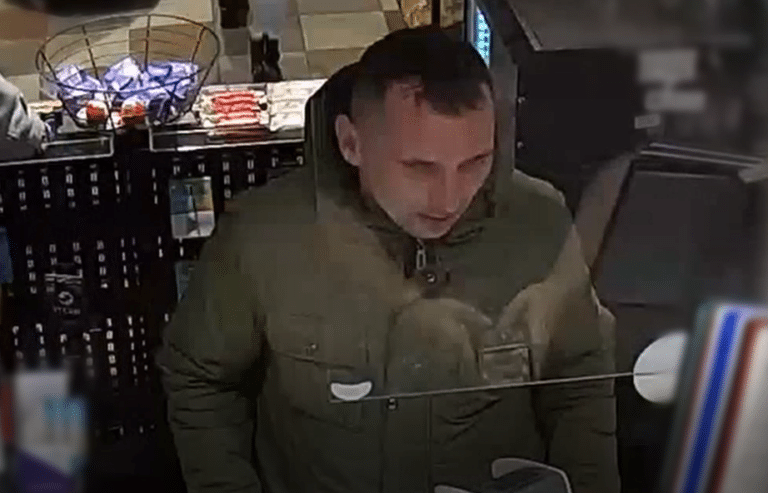 Portfel wypełniony gotówką padł łupem chytrego złodzieja