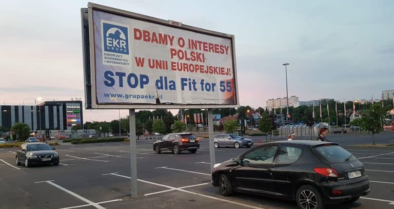 Na ulicach Olsztyna pojawiły się billboardy &bdquo;Stop dla Fit for 55&rdquo;. O co chodzi?