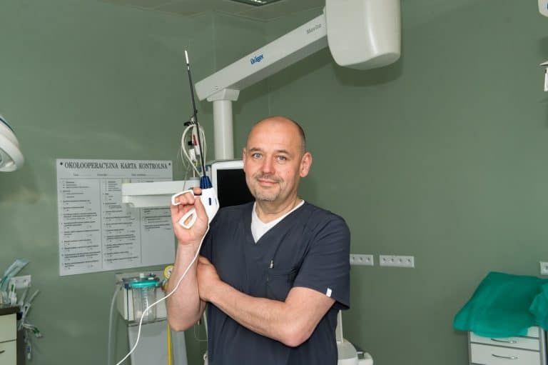 Olsztyńscy chirurdzy dziecięcy wprowadzają innowacyjne techniki operacyjne