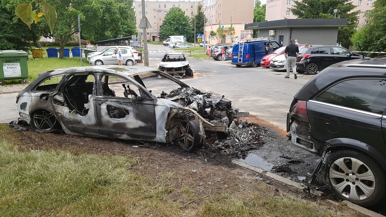 Na Jarotach spłonęło 5 samochodów pożar Olsztyn, Wiadomości