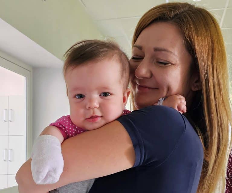 Niezwykły zabieg w Szpitalu Dziecięcym uratuje życie 7,5-miesięcznej Lilianie spod Olsztyna