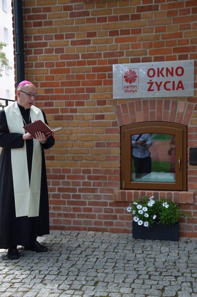 W Olsztynie otwarto nowe "Okno życia" dzieci Olsztyn, Wiadomości, zShowcase