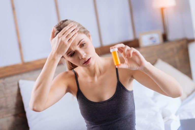 zwolnienie lekarskie, urlop, ZUS, adres pobytu, informowanie o zmianie miejsca pobytu, kontrola zwolnień lekarskich, zasiłek chorobowy