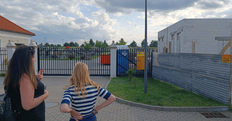 Mieszkańcy protestują przeciwko krematorium w pobliżu domów