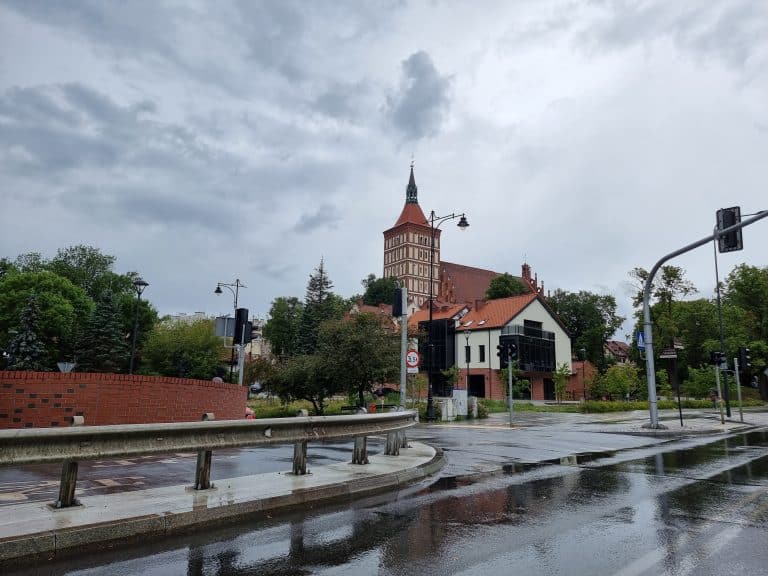 Oto kiedy nastąpi otwarcia kebabowego giganta w Olsztynie. Lokal jest olbrzymi