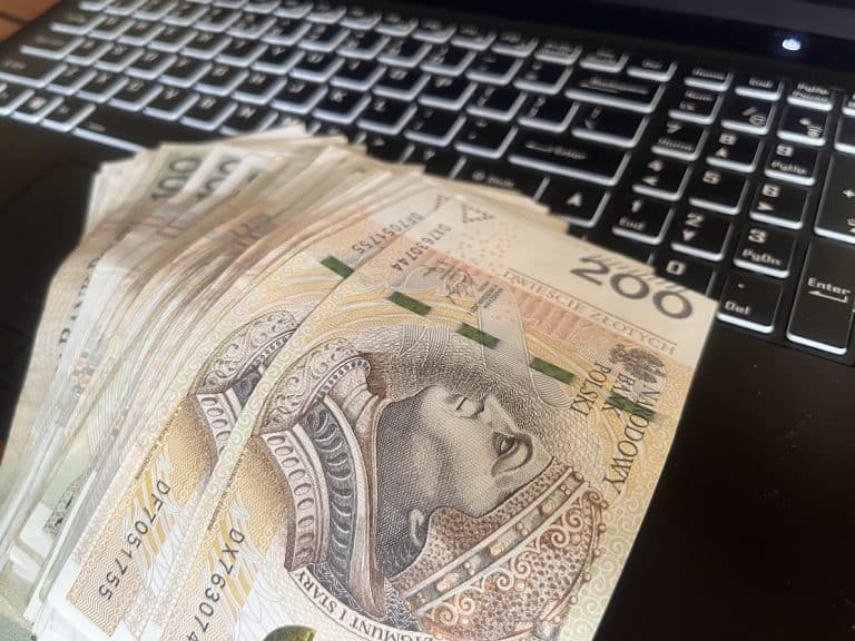 Mieszkanki Gołdapi oszukane przez pracowników banku