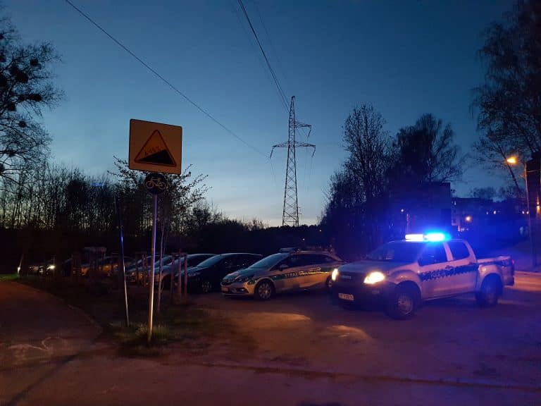 Wędkarze drżą ze strachu. Nad jeziorem Długim grasuje tajemniczy potw&oacute;r?