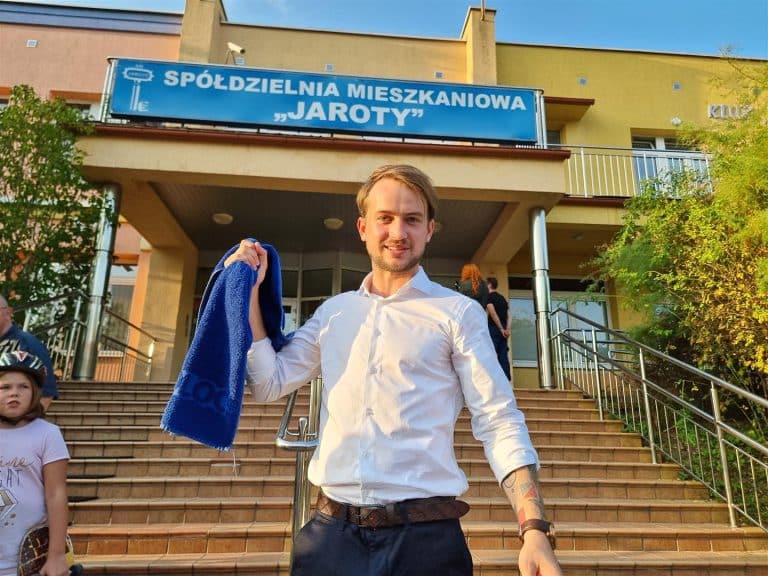 Padł rekord? Kilkuset protestujących sp&oacute;łdzielc&oacute;w pod SM Jaroty