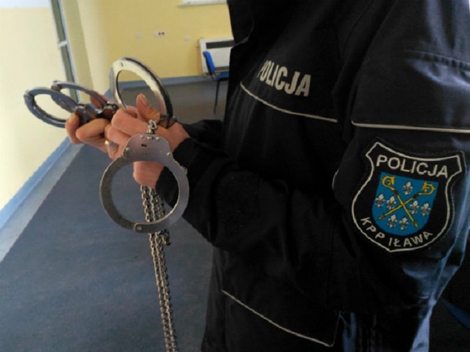 Policja z Iławy zatrzymała poszukiwanego listem gończym w Olsztynie Na sygnale Iława, Wiadomości, zShowcase