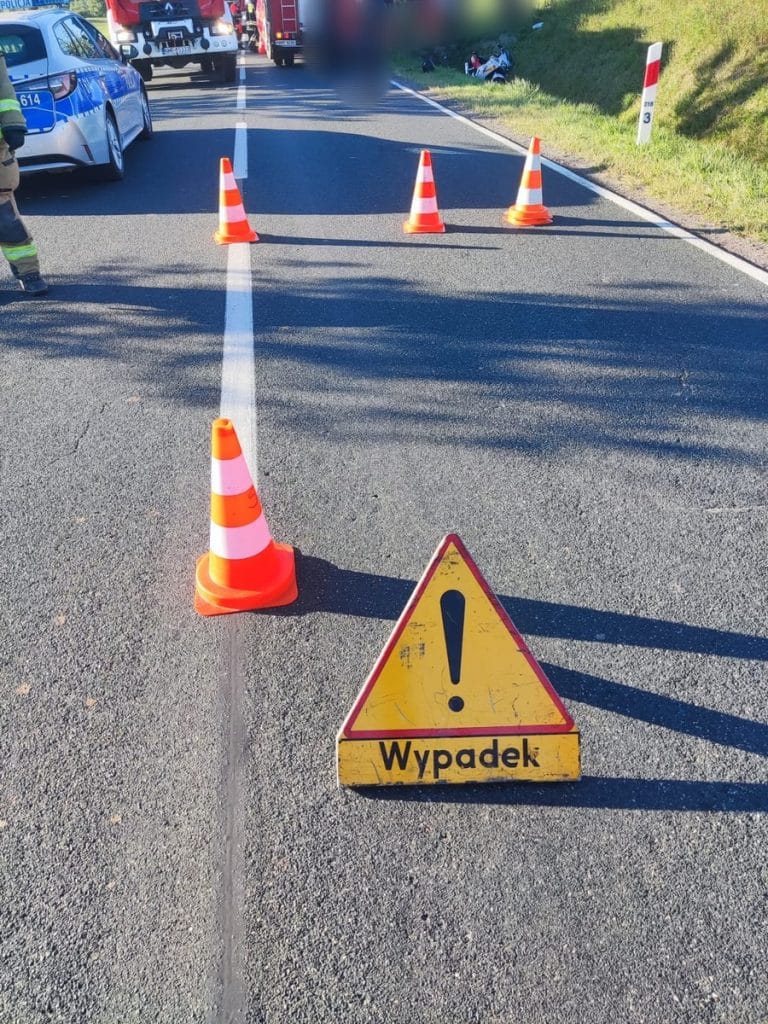 Nie żyje motocyklista. Tragiczny wypadek na drodze krajowej nr 16