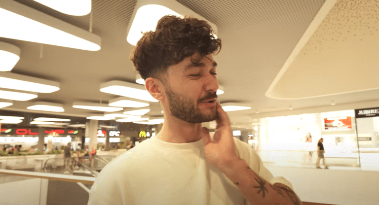 Zdjął spodnie w Galerii Warmińskiej. Znany Youtuber zaczepiał olsztynian z dziwną propozycją
