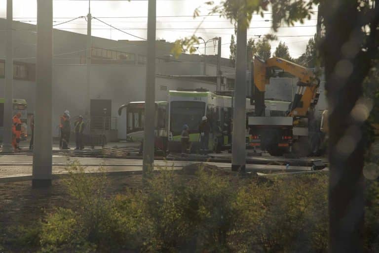 Kolejny tramwaj się wykoleił. Tym razem na&hellip; zajezdni