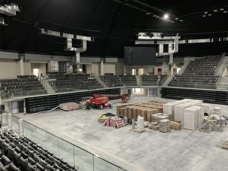 Znane gwiazdy muzyki na otwarciu hali Urania