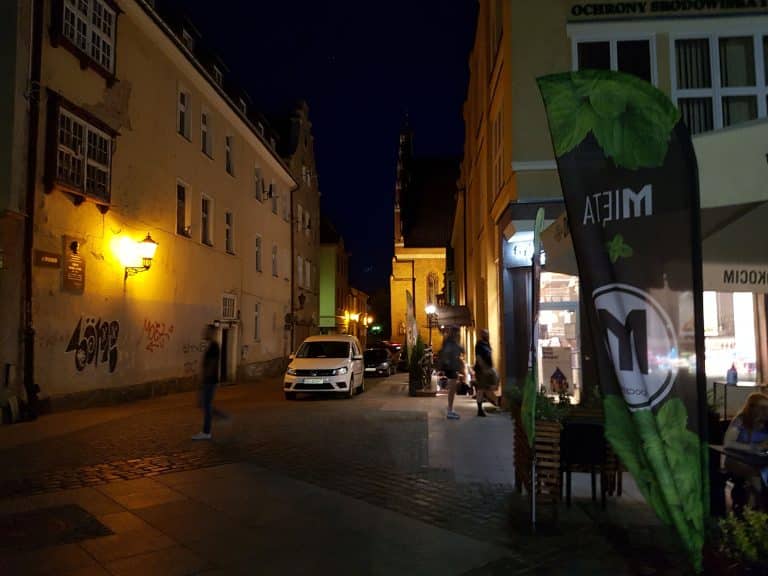 Koniec ery klubowej na olsztyńskiej star&oacute;wce? Znikają dwa duże kluby