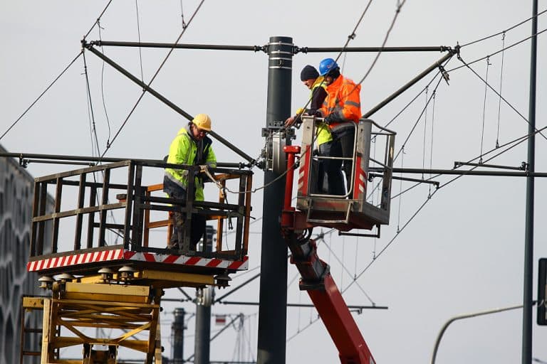 Miasto podpisało umowę na dostawę energii elektrycznej na potrzeby tramwaj&oacute;w