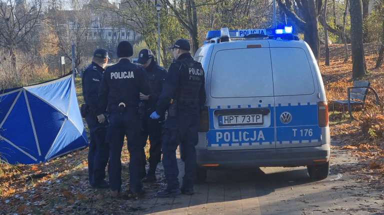 Znalezionio zwłoki w jeziorze