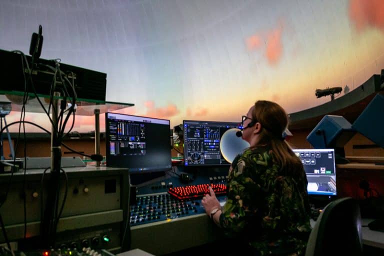 &bdquo;Astronomiczne ferrari&rdquo; w olsztyńskim planetarium