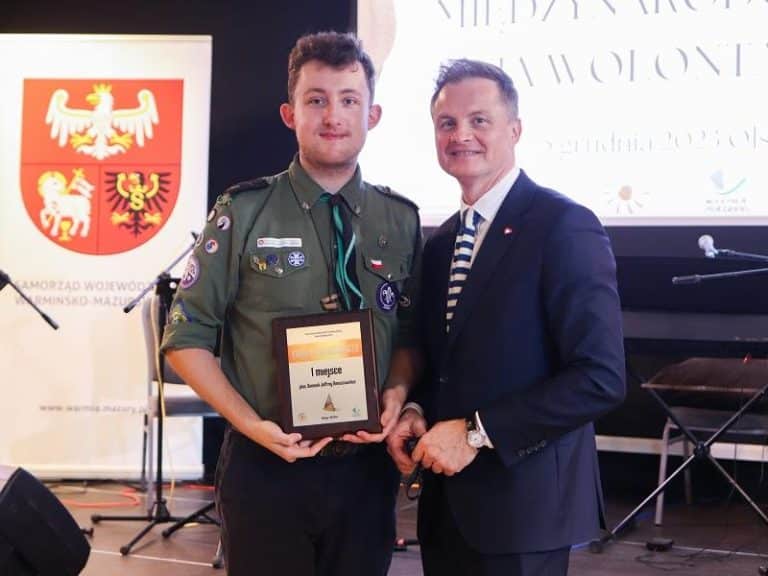 Wyr&oacute;żnieni bohaterowie codzienności &ndash; wolontariusze z Warmii i Mazur zmieniają świat na lepsze