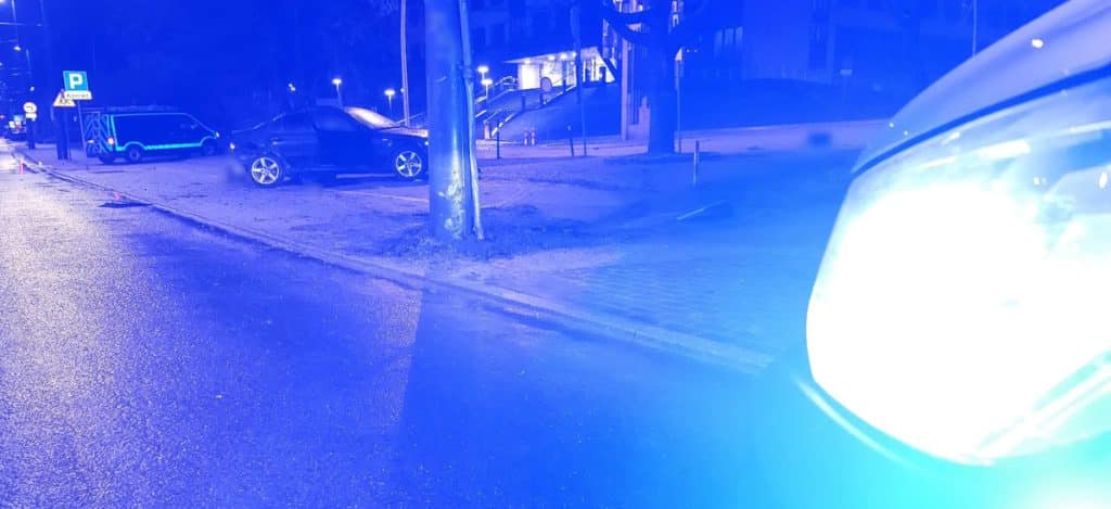 Tragedia na ulicy Kościuszki w Olsztynie: jedna osoba nie żyje po wypadku drogowym Kronika policyjna Olsztyn, Wiadomości, zShowcase