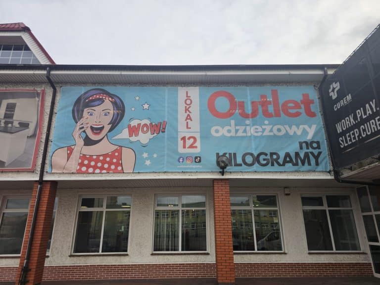 Markowa odzież na wagę w niespotykanych cenach? Tylko w Outlet Odzieżowy Olsztyn!