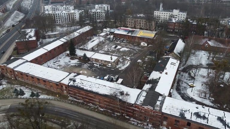 Koszary Dragon&oacute;w zmienią się w kulturalną i edukacyjną przestrzeń do 2030 roku?