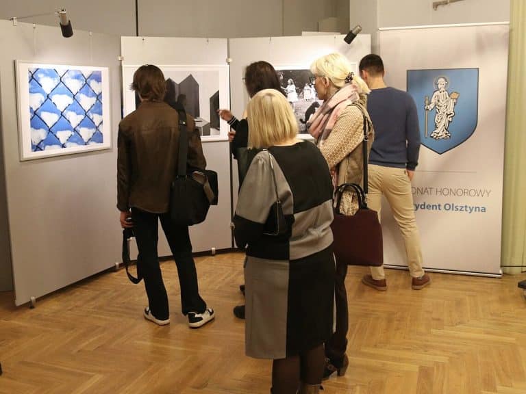 Odkryj mistrzostwo obiektywu: wystawa najlepszych zdjęć z Otwartych Mistrzostw Fotograficznych