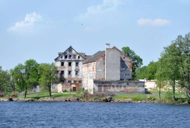 Niesamowite odkrycie archeologiczne na Mazurach w okolicy zamku