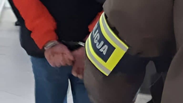 Specjalna operacja gołdapskiej policji. Zatrzymali 40-latka pod kasynem w Łodzi