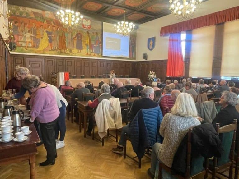 W Olsztynie odbyła się konferencja na temat przemocy wobec senior&oacute;w