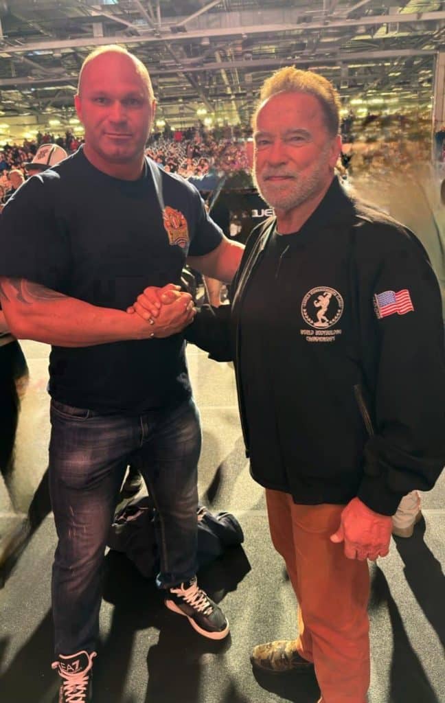 Strażak z Kętrzyna jako jedyny z Europy został zaproszony przez Arnolda Schwarzeneggera sport Kętrzyn, lizu, Wiadomości, zShowcase