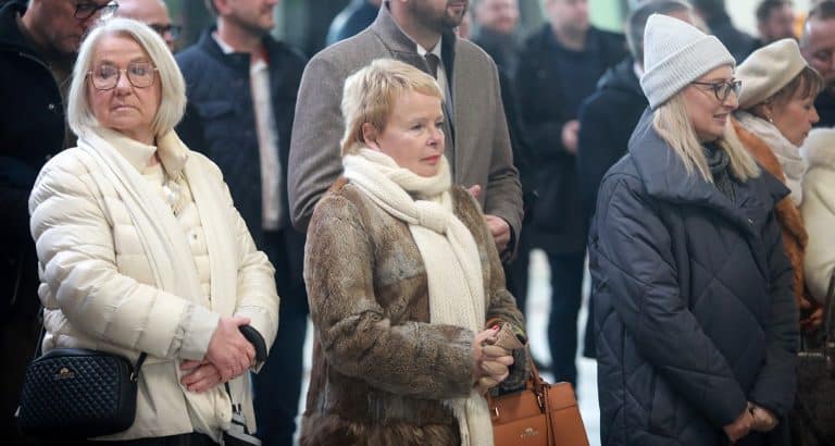 Średnia wieku olsztyńskich radnych jest najwyższa w Polsce? Aż 14 to emeryci