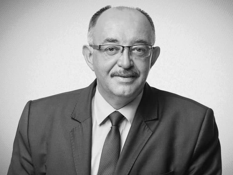 Pożegnanie z Mironem Syczem &ndash; uroczystości pogrzebowe wicemarszałka