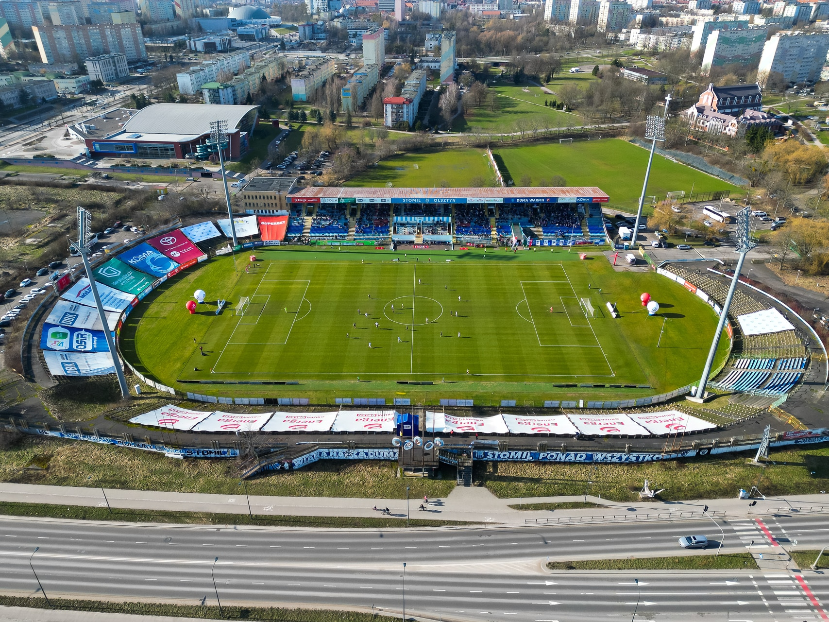 Stadion Stomilu po przebudowie trybuny za 30 mln zł ma spełnić normy UEFA sport Nidzica