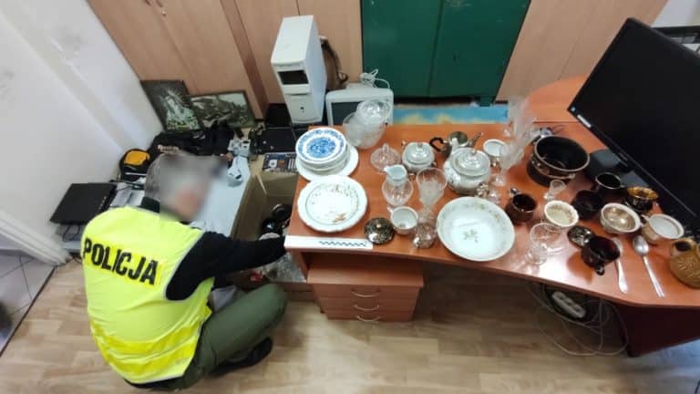 Fala włamań w Barczewie. Włamywacze w areszcie, skradzione przedmioty odzyskane