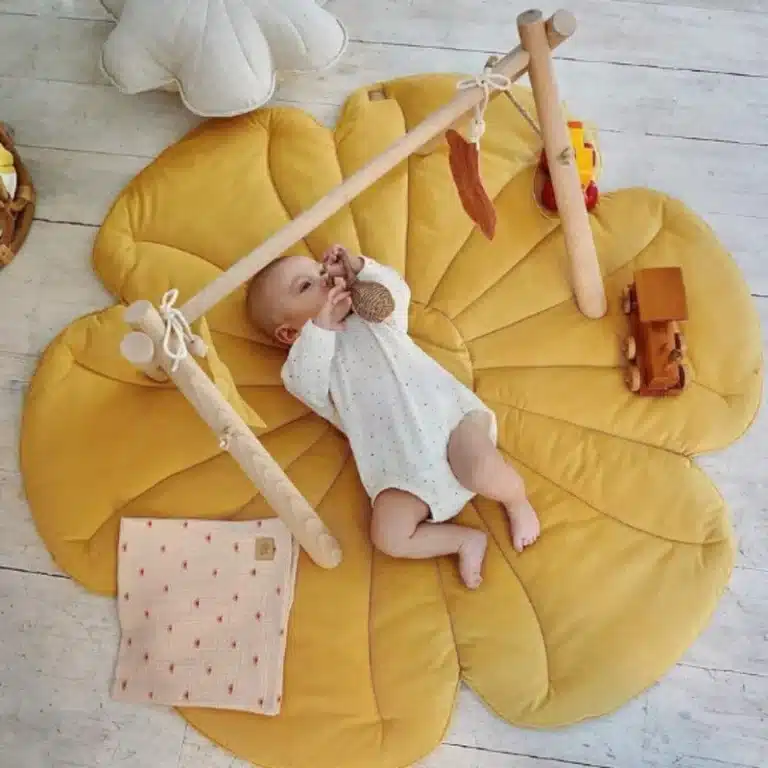 Jaką matę dla niemowlaka wybrać?