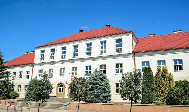 Szkoła Podstawowa nr 7 w Olsztynie z nowym patronem