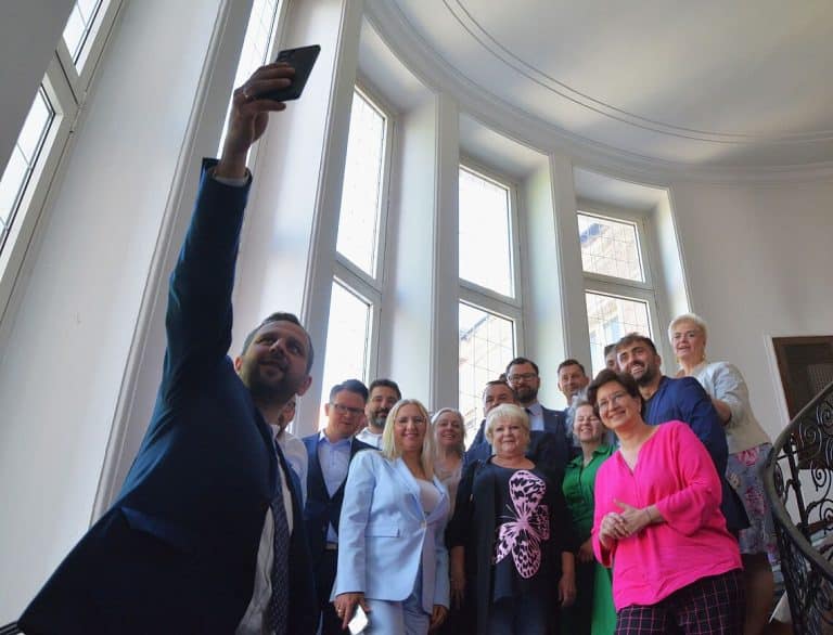 30 lat Szkoły Lider&oacute;w z udziałem znaczących absolwent&oacute;w