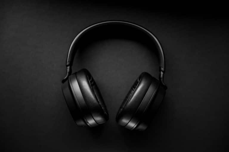 Jakie słuchawki bezprzewodowe nauszne?