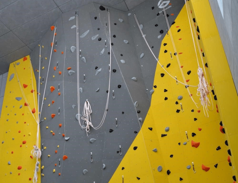 Nowa 11-metrowa ścianka wspinaczkowa w Olsztynie już otwarta!