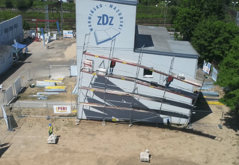 Mistrzostwa montażu rusztowań w Olsztynie: pokazy, katastrofa i ewakuacja