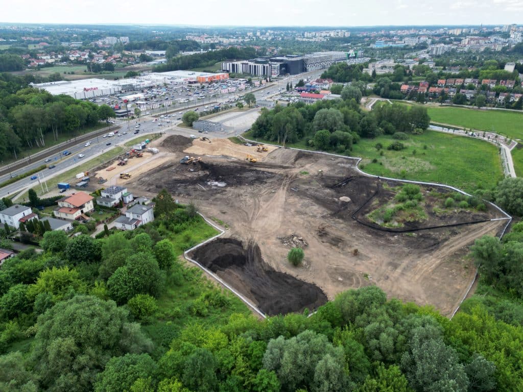 Koło Galerii Warmińskiej powstaje wielki salon meblowy. Jedna też coś jeszcze ruch drogowy Olsztyn, Wiadomości, zShowcase